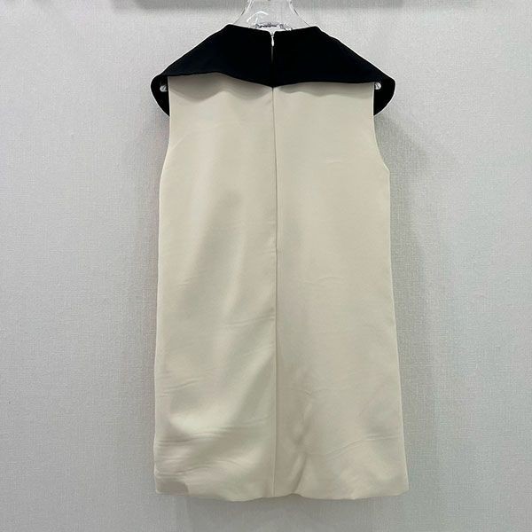 最新でオシャレ ヴァレンティノ ショールドレス コピー Vur46536